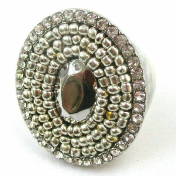 5/$25 Oval Rhinestone Silver Tone Ring Size 7 - Picture 1 of 6